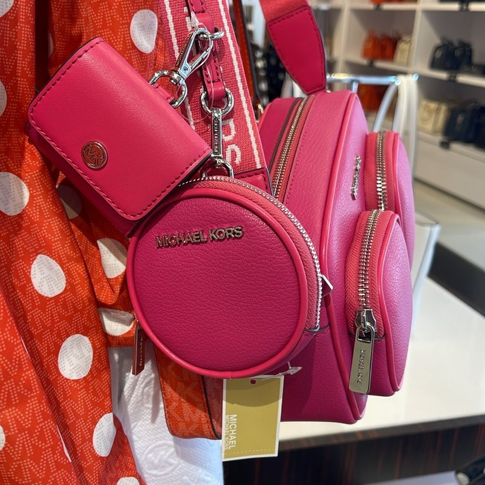 Michael Kors Jet Set Leather Medium Crossbody Bag with Case for Apple AirPods Pr - Picture 2 of 16